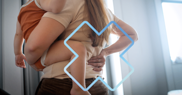 Nouveau bébé et gestes répétés : prévenez les douleurs