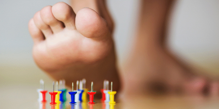 Comment soulager une douleur sous le pied?